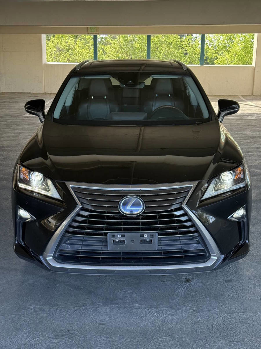 Used 2018 Lexus RX 450h AWD w/ Premium Package image 3