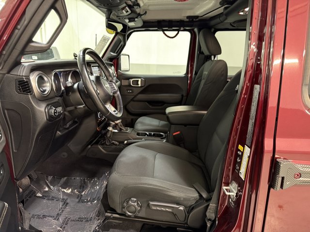 Used 2021 Jeep Gladiator Overland AWD/4WD image 15