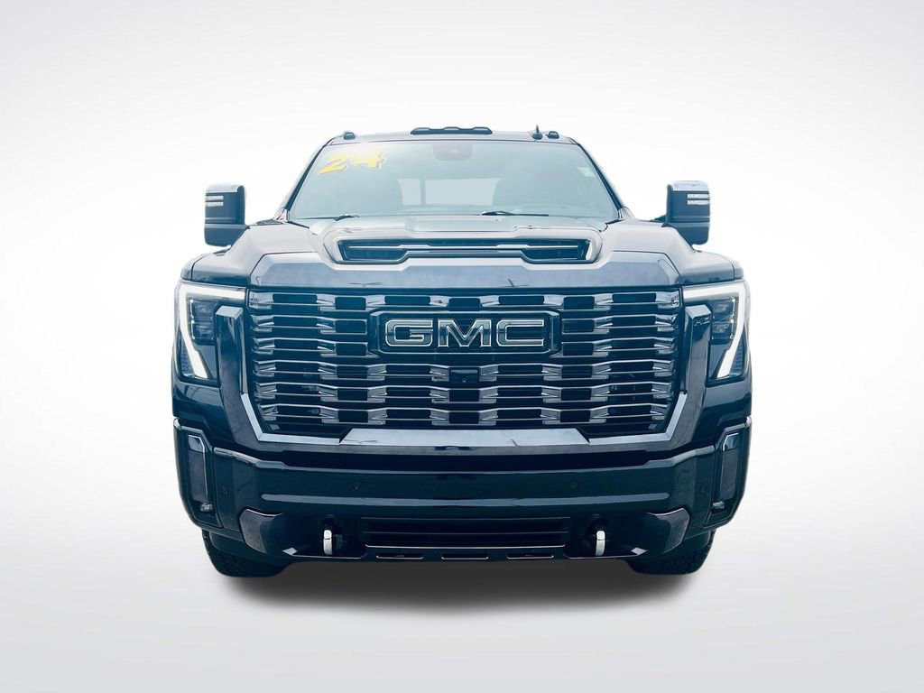Used 2024 GMC Sierra 2500 Denali Ultimate w/ Max Trailering Package AWD/4WD image 18