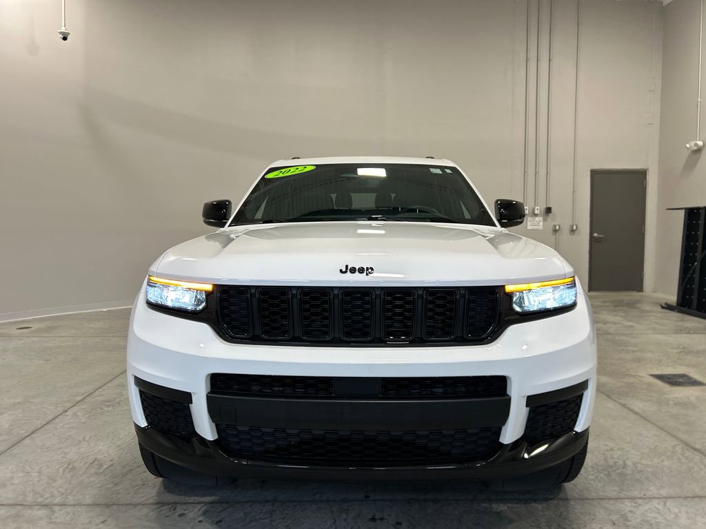 Used 2022 Jeep Grand Cherokee L Laredo AWD/4WD image 3