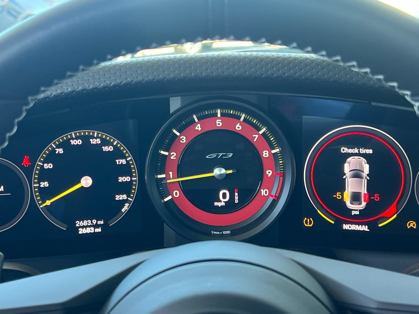 Certified 2022 Porsche 911 GT3 RWD image 23