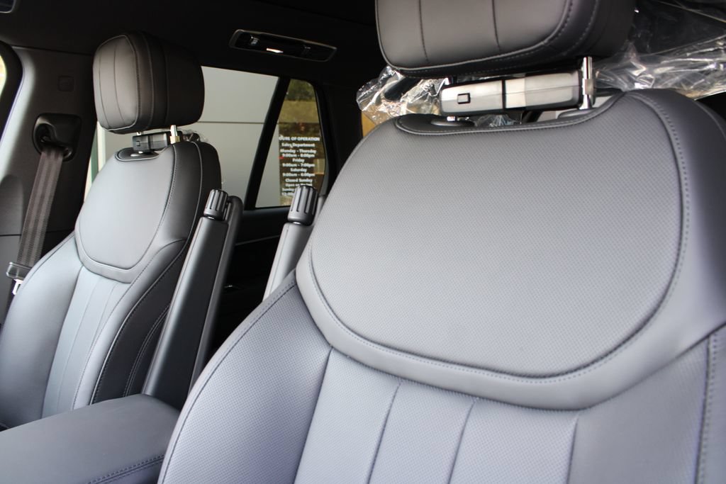 New 2027 Land Rover Range Rover SE AWD/4WD image 7