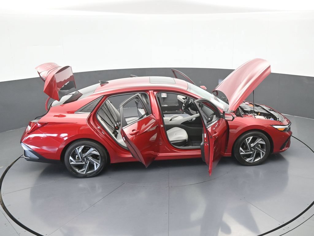 Used 2024 Hyundai Elantra Limited FWD image 69
