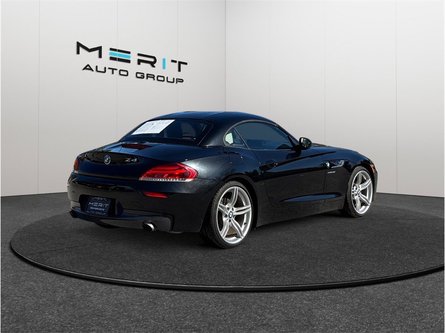 Used 2015 BMW Z4 sDrive35i image 9