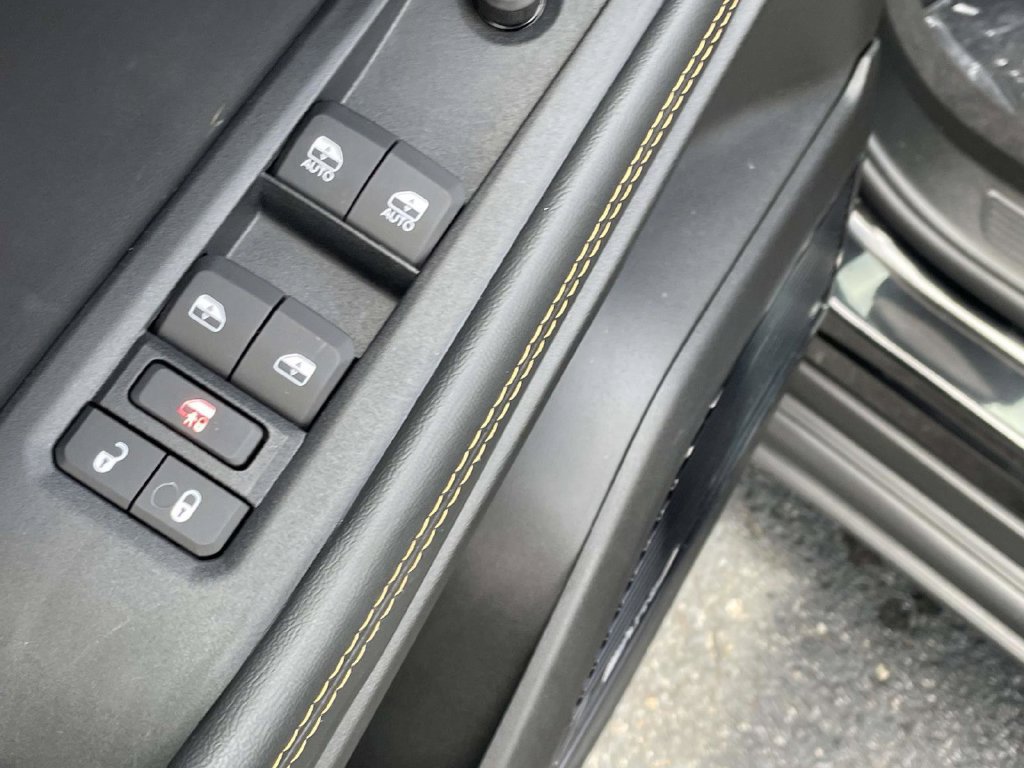 New 2026 Jeep Cherokee Limited AWD/4WD image 25