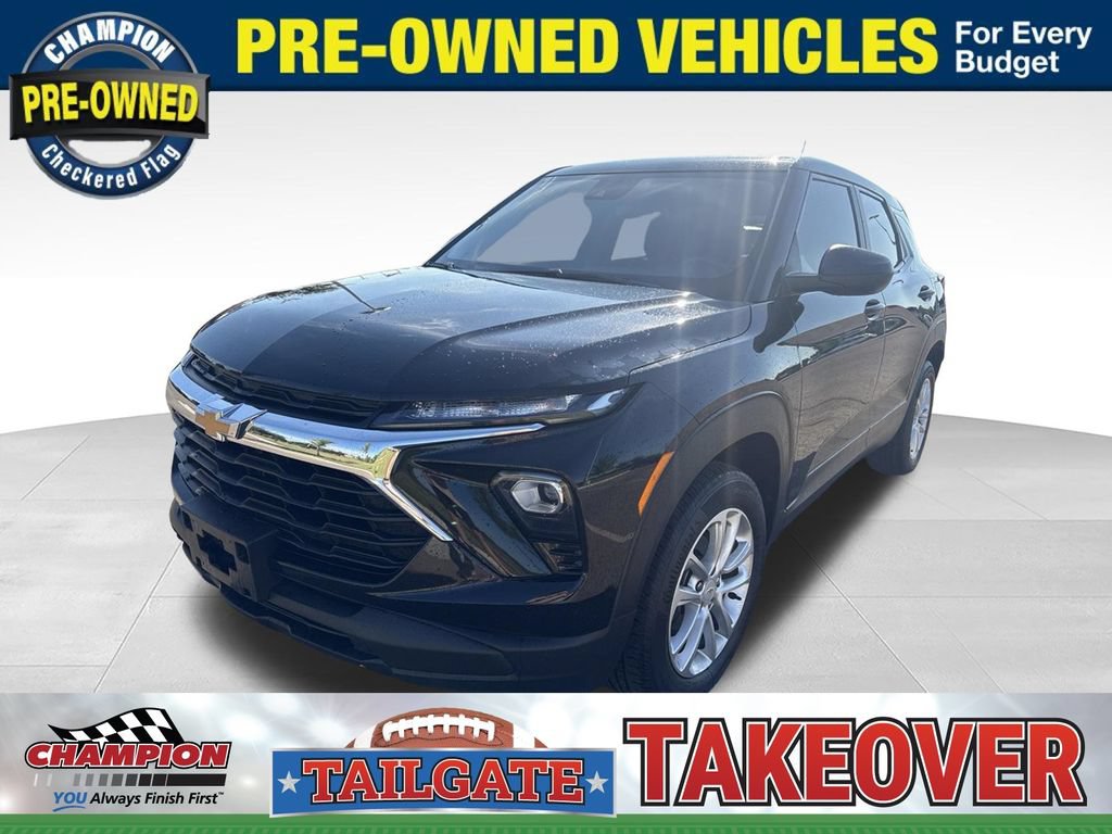 Used 2024 Chevrolet TrailBlazer LS w/ LS Convenience Package AWD/4WD image 1