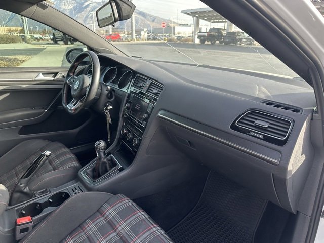 Used 2018 Volkswagen GTI S image 20