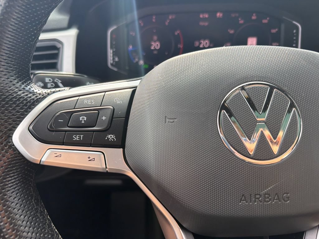 Certified 2023 Volkswagen Atlas Cross Sport SEL Premium R-Line AWD/4WD image 14
