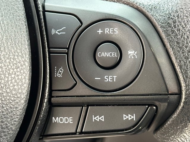 Certified 2025 Toyota RAV4 XLE AWD/4WD image 14