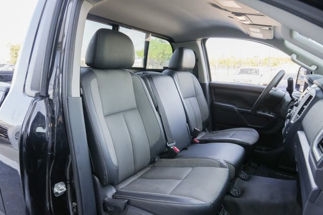 Used 2017 Nissan Titan S RWD image 35