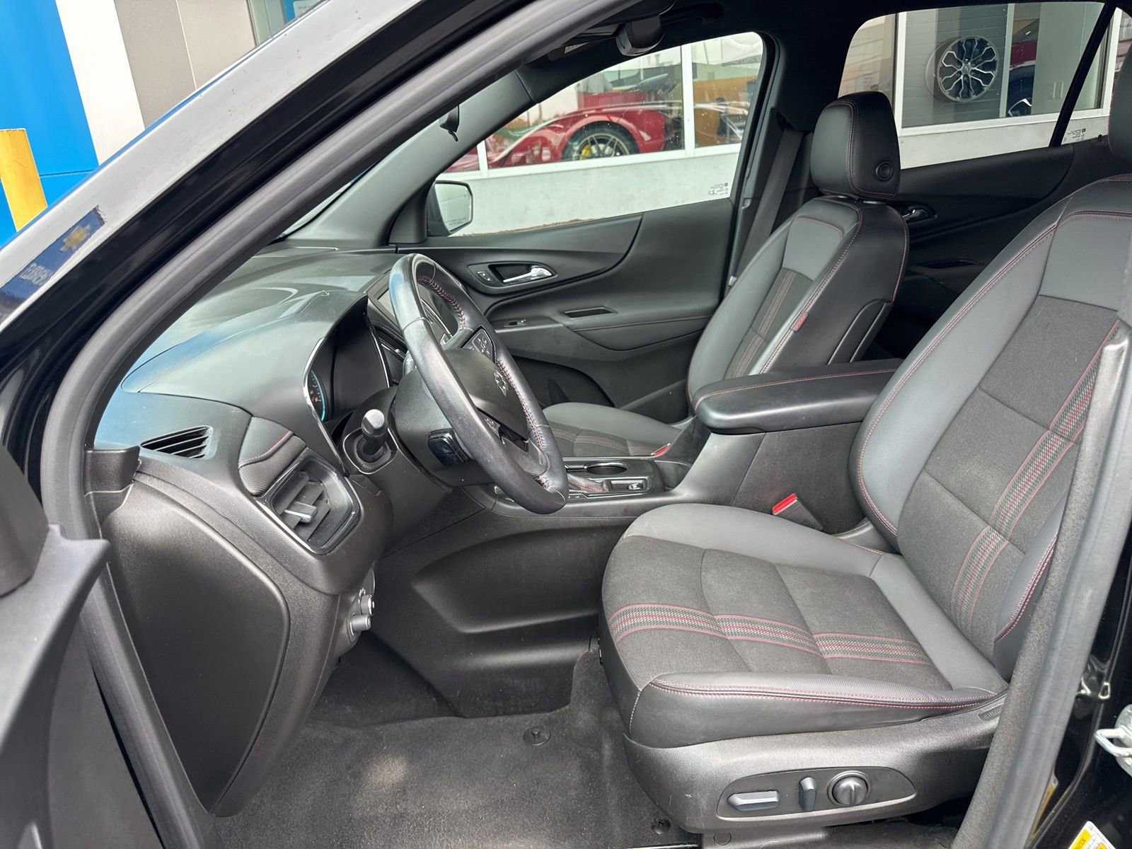 Used 2022 Chevrolet Equinox RS FWD image 20