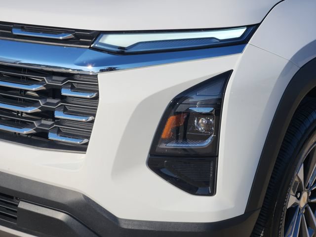 Used 2026 Chevrolet Equinox LT FWD image 16