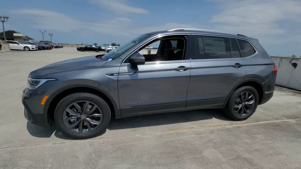 Used 2023 Volkswagen Tiguan SE FWD image 6