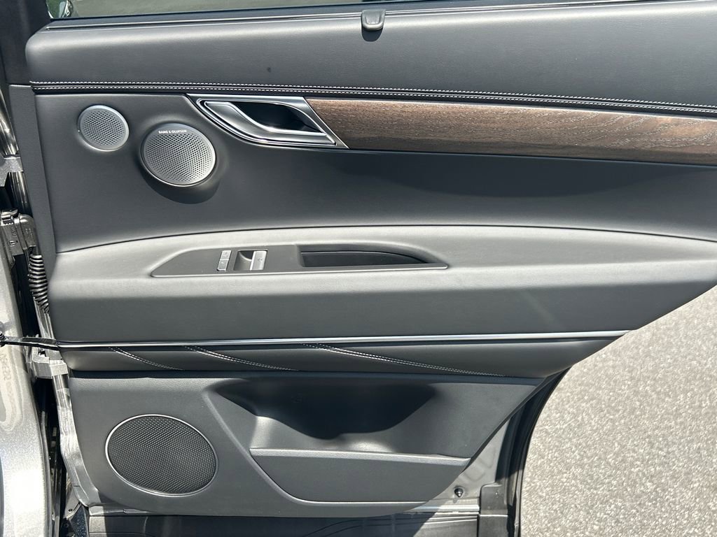 New 2026 Genesis GV80 2.5T Advanced AWD/4WD image 16