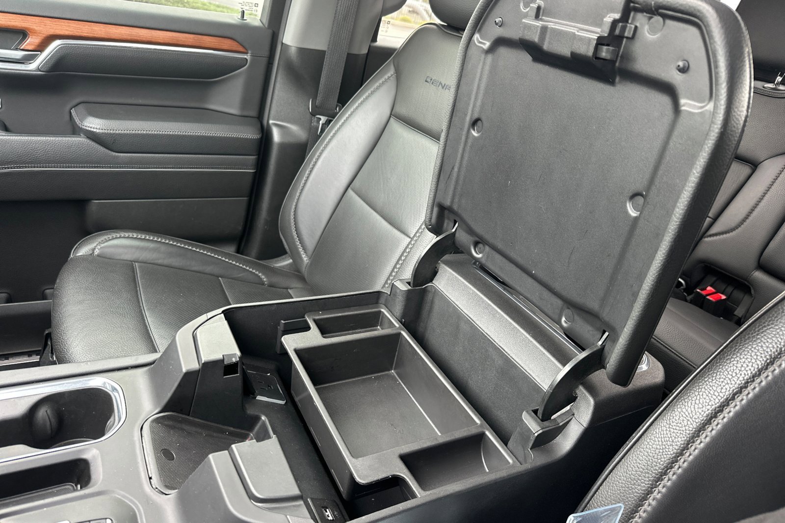 Used 2023 GMC Sierra 1500 Denali w/ Denali Reserve Package image 33