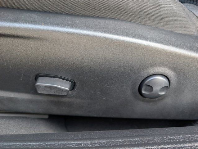 Used 2023 Dodge Challenger SXT image 15