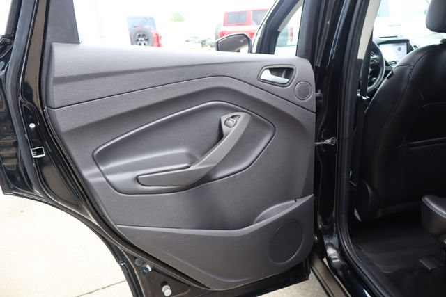 Used 2017 Ford Escape Titanium FWD image 25