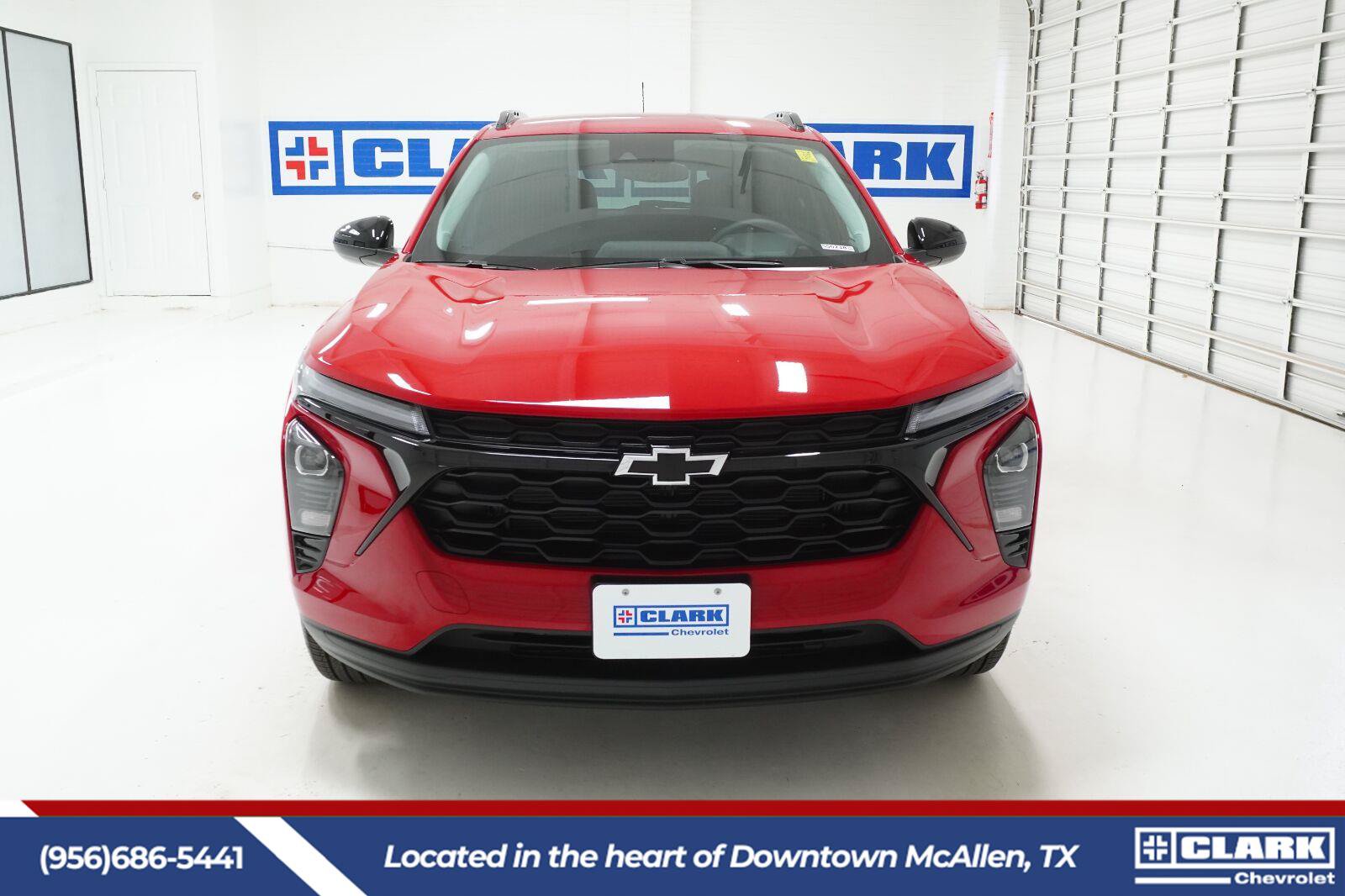 Used 2026 Chevrolet Trax LT w/ Driver Confidence Package FWD image 2
