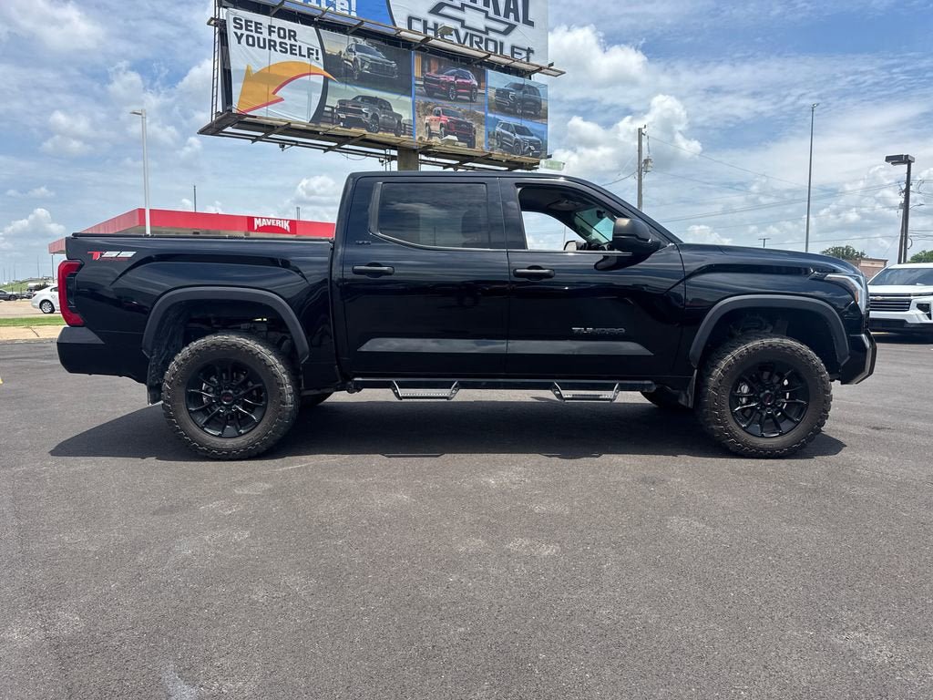 Used 2023 Toyota Tundra SR5 AWD/4WD image 7
