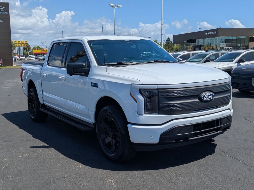 Used 2024 Ford F150 Lightning Flash image 3