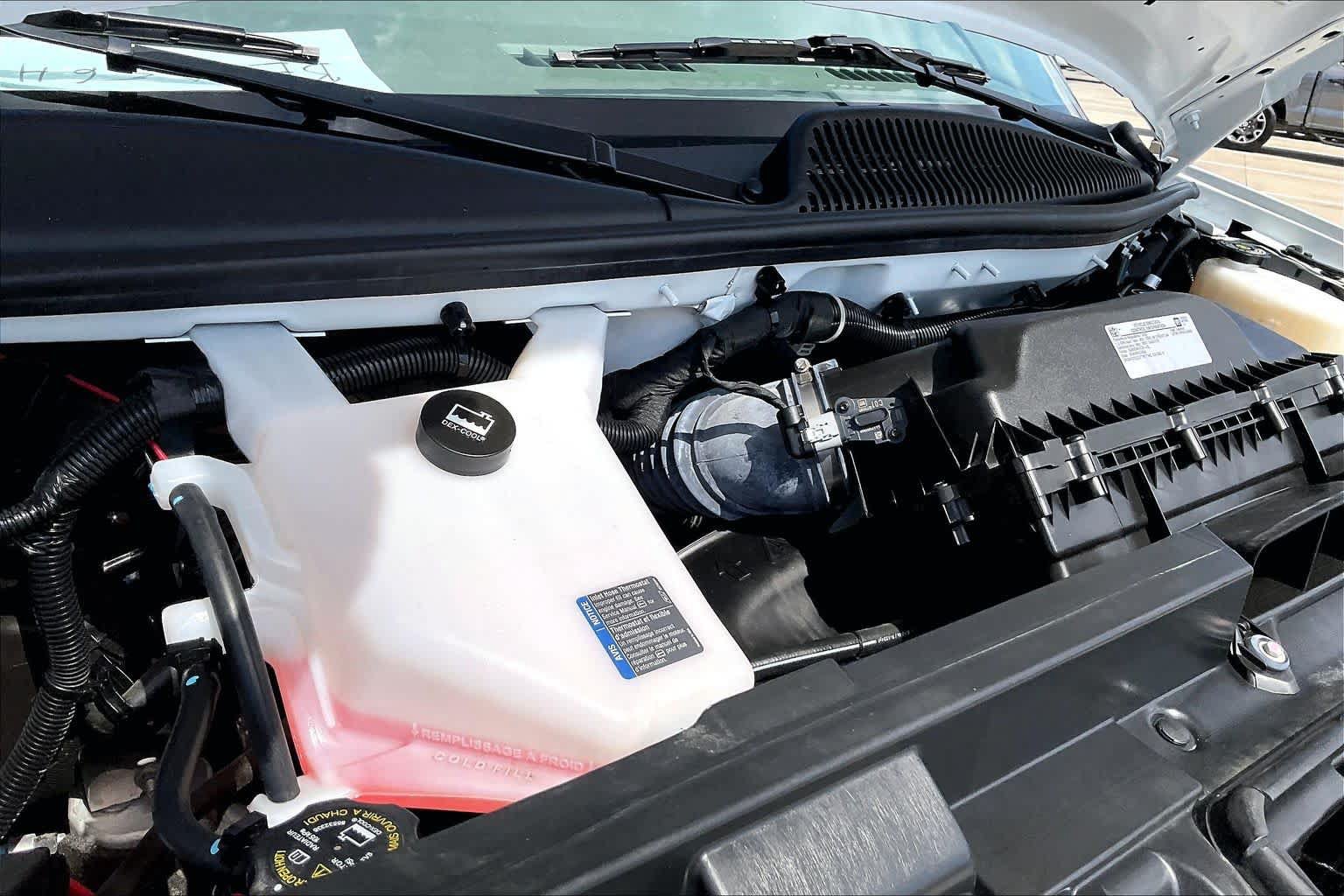 Certified 2025 GMC Savana 2500 w/ Driver Convenience Package RWD image 29