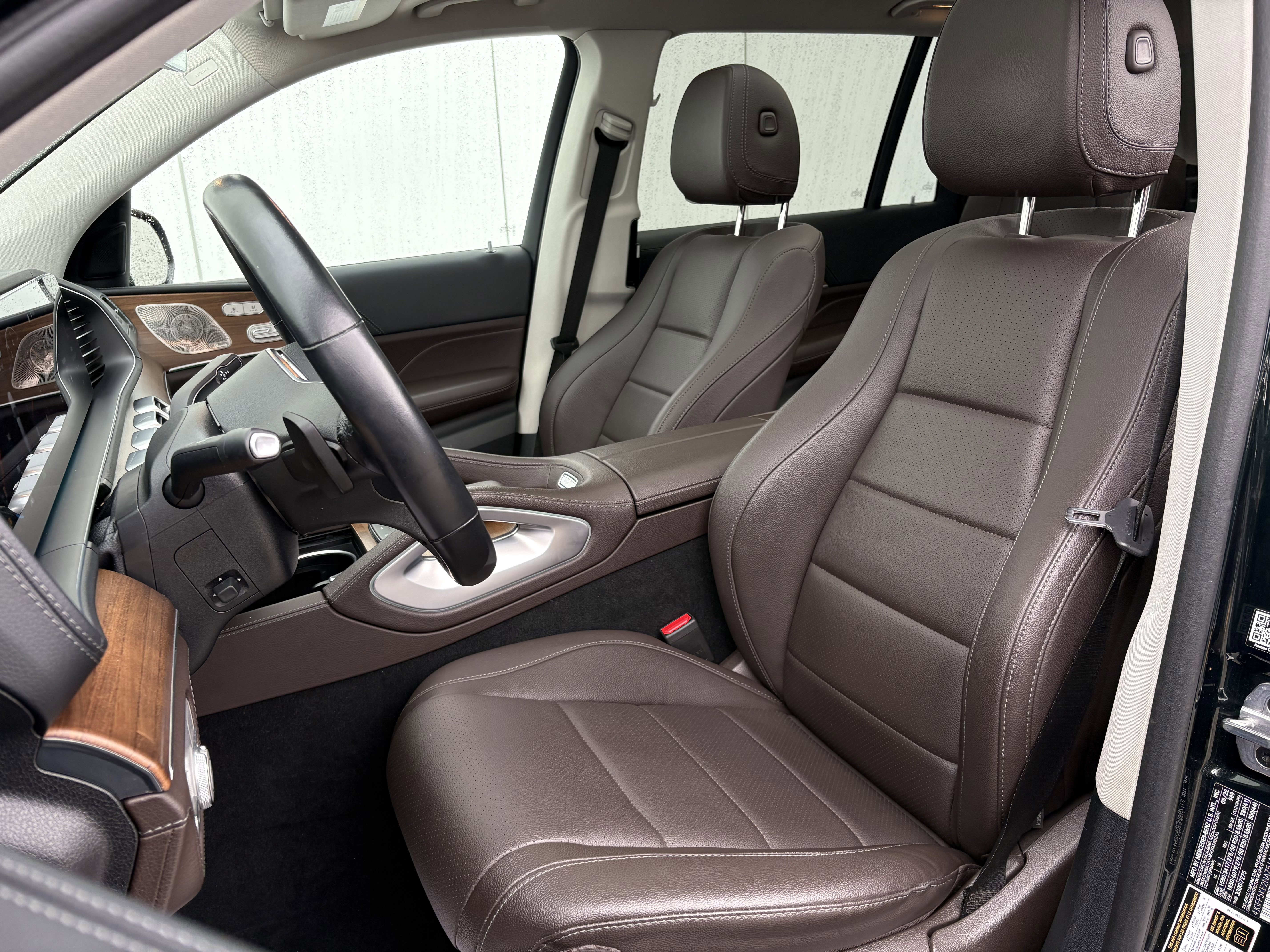 Used 2022 Mercedes-Benz GLS 450 4MATIC image 12