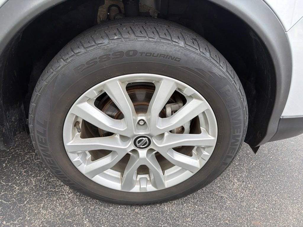 Used 2022 Nissan Rogue Sport S FWD image 14