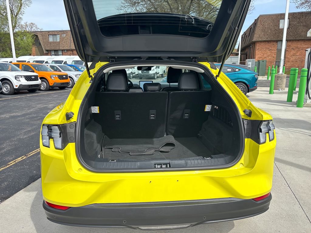 Used 2025 Ford Mustang Mach-E Select w/ Comfort Package Lite AWD/4WD image 24