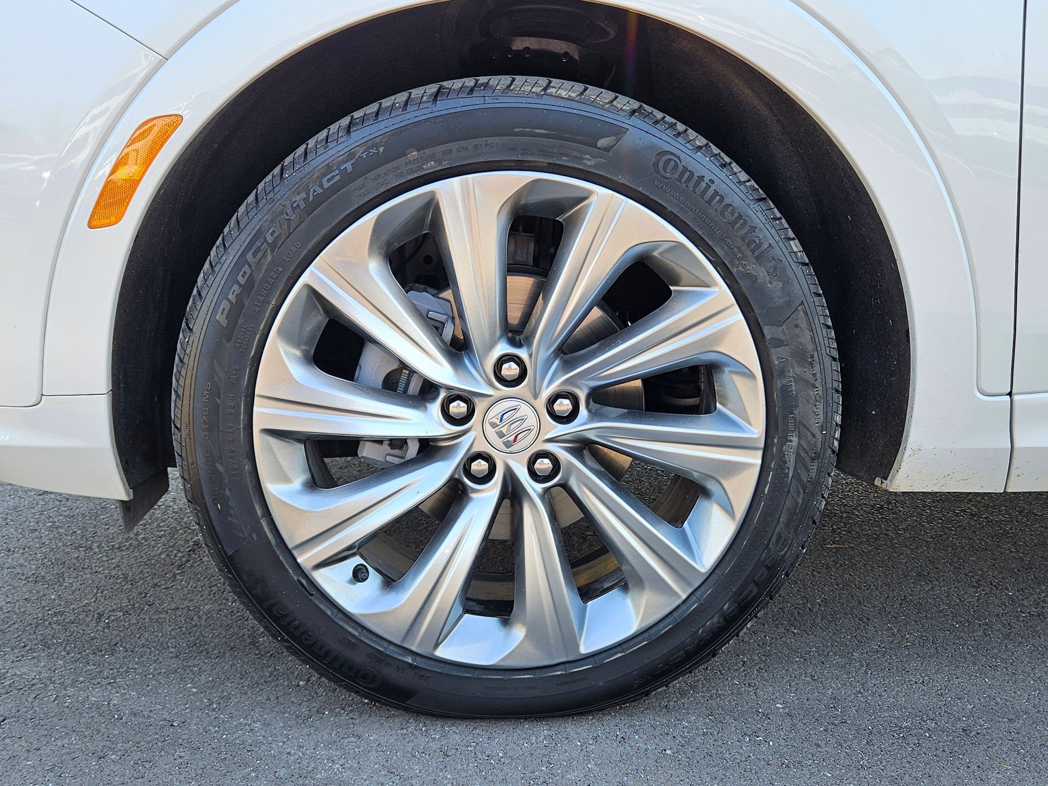 Used 2025 Buick Envista Avenir FWD image 15