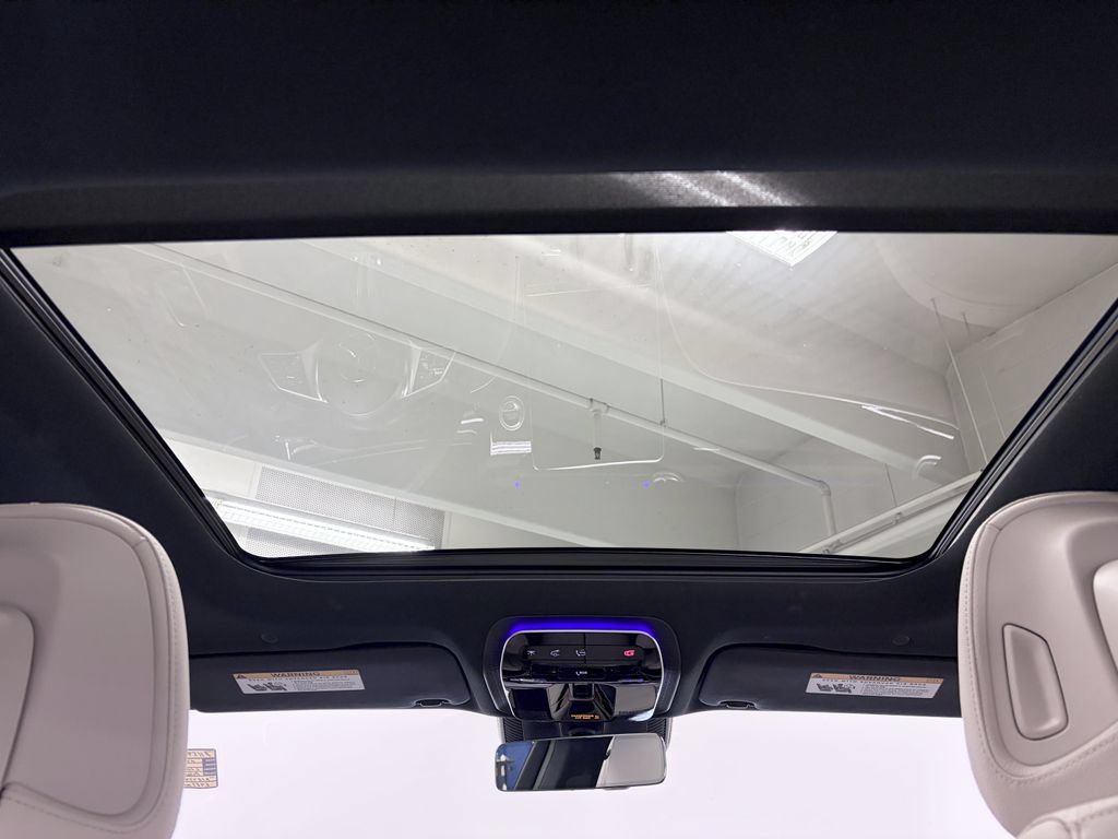 Certified 2024 Mercedes-Benz C 300 4MATIC Sedan image 24
