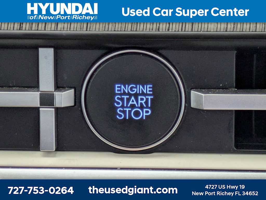Used 2025 Hyundai Santa Fe Calligraphy FWD image 47
