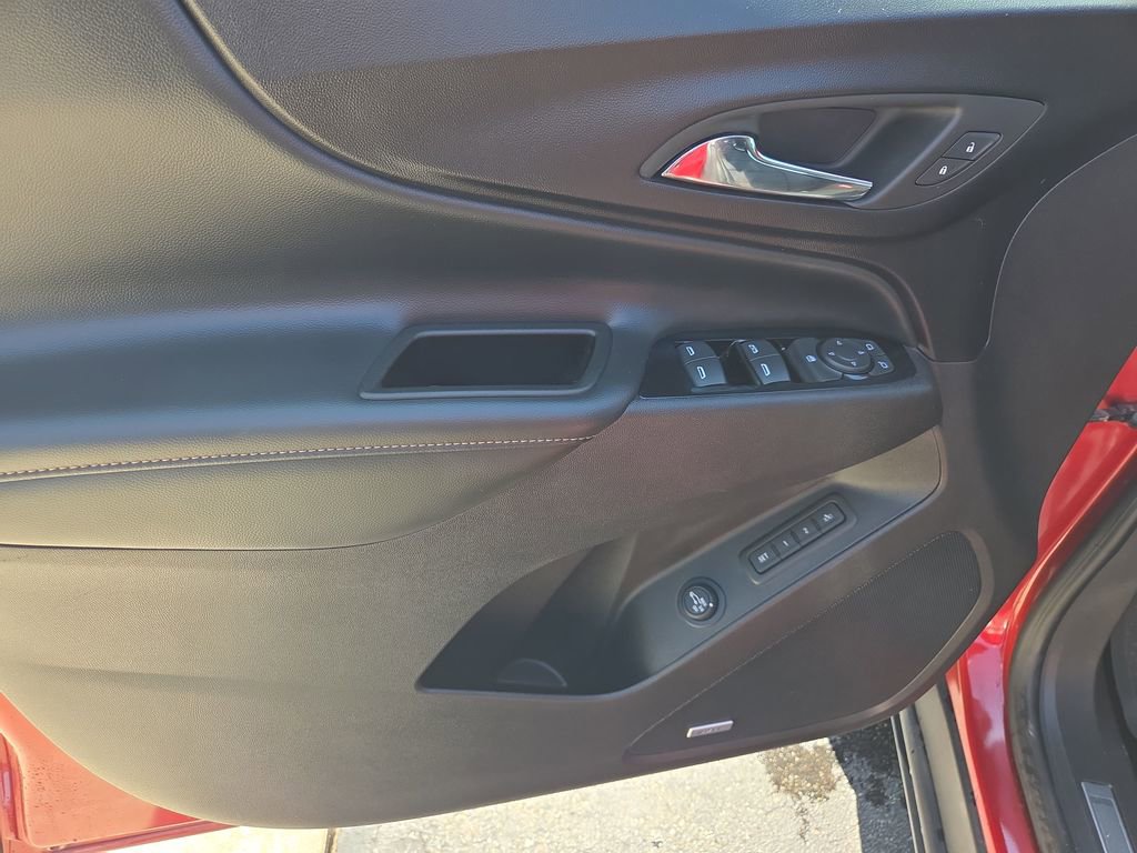 Certified 2024 Chevrolet Equinox Premier image 27