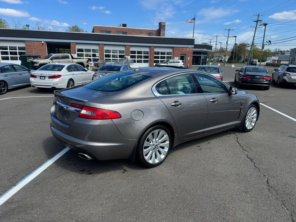 Used 2009 Jaguar XF Premium RWD image 7