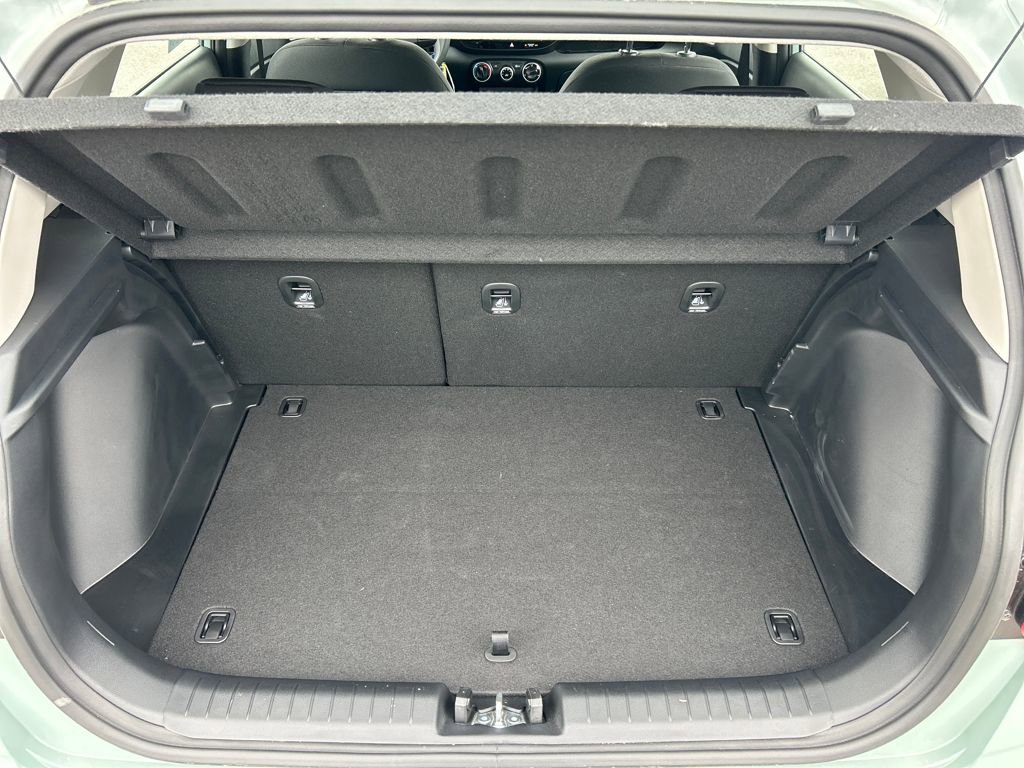 Used 2026 Hyundai Venue SE image 28