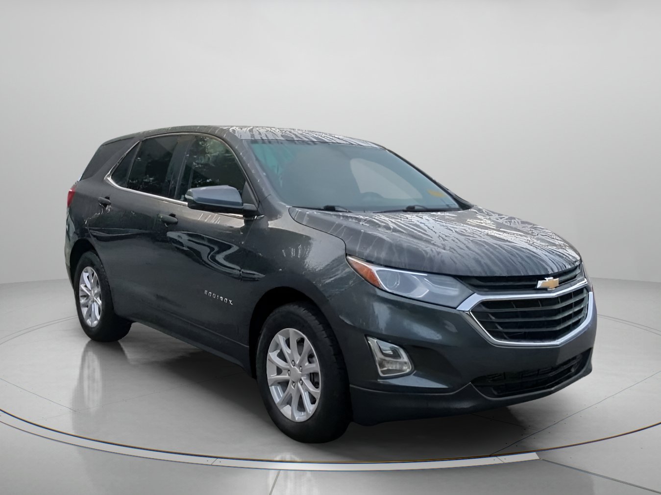 Used 2019 Chevrolet Equinox LT w/ Driver Convenience Package FWD image 2