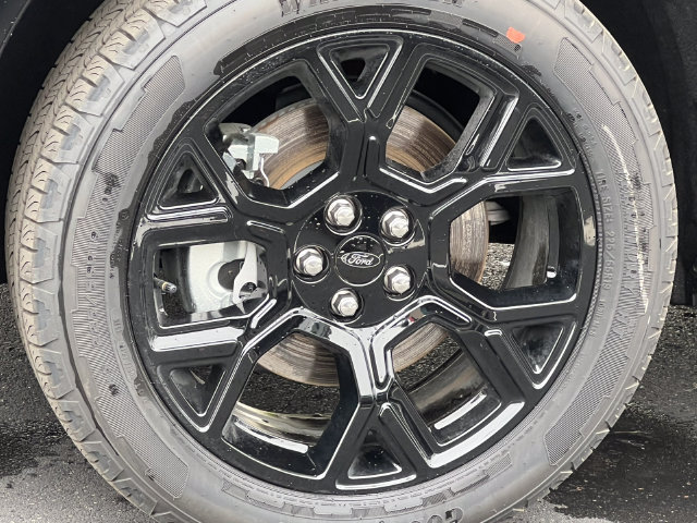 New 2025 Ford Maverick Lobo AWD/4WD image 7