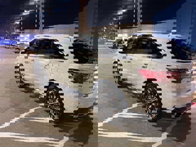 Used 2019 Acura MDX FWD w/ Technology Package image 3