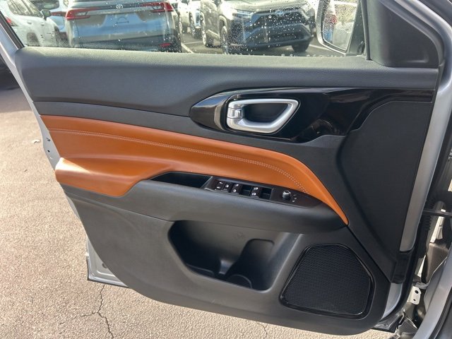 Used 2024 Jeep Compass Limited image 26