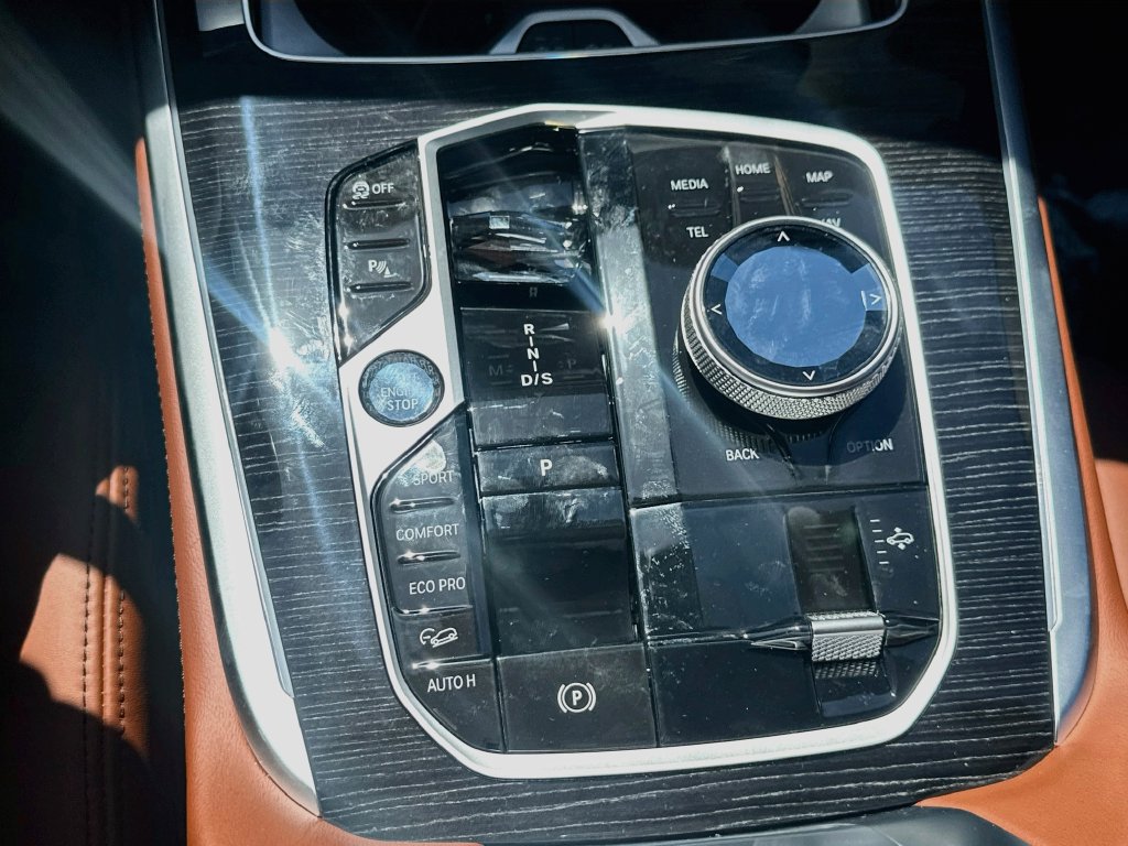 New 2027 BMW X7 M60i AWD/4WD image 17