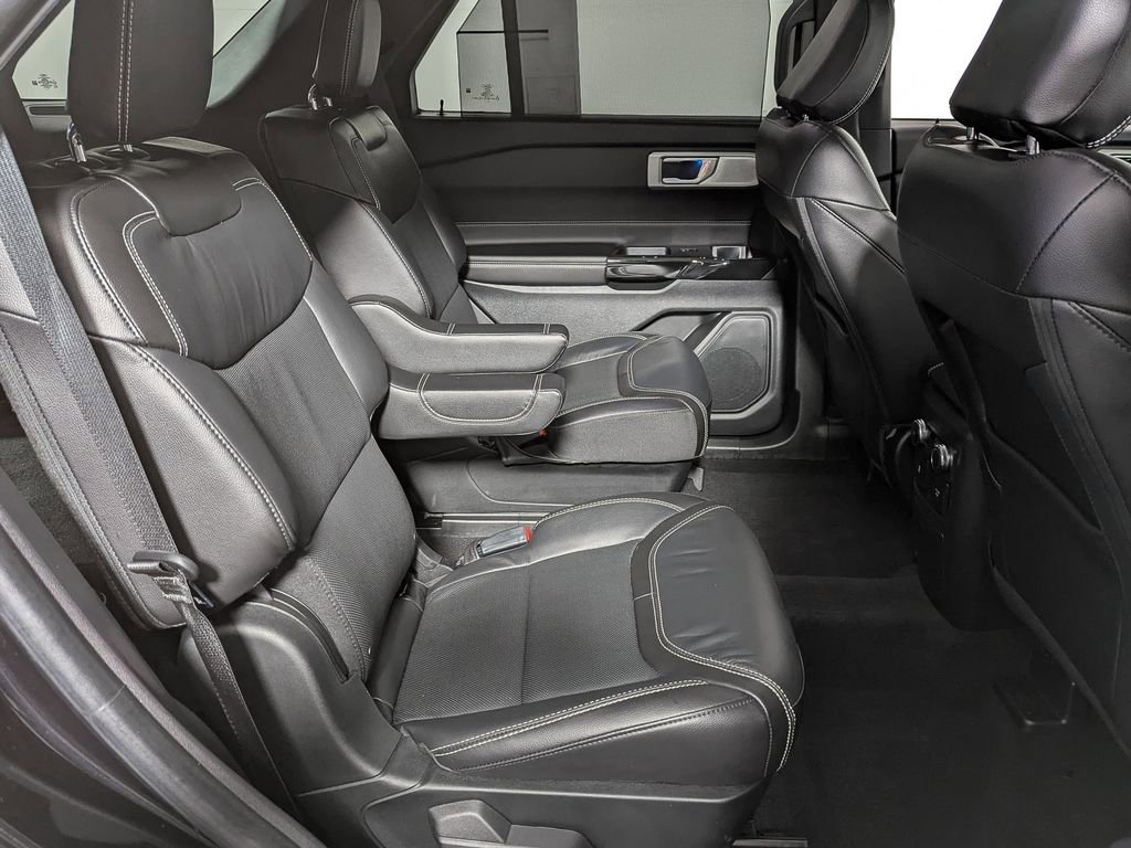 Used 2022 Ford Explorer ST w/ Equipment Group 401A image 44