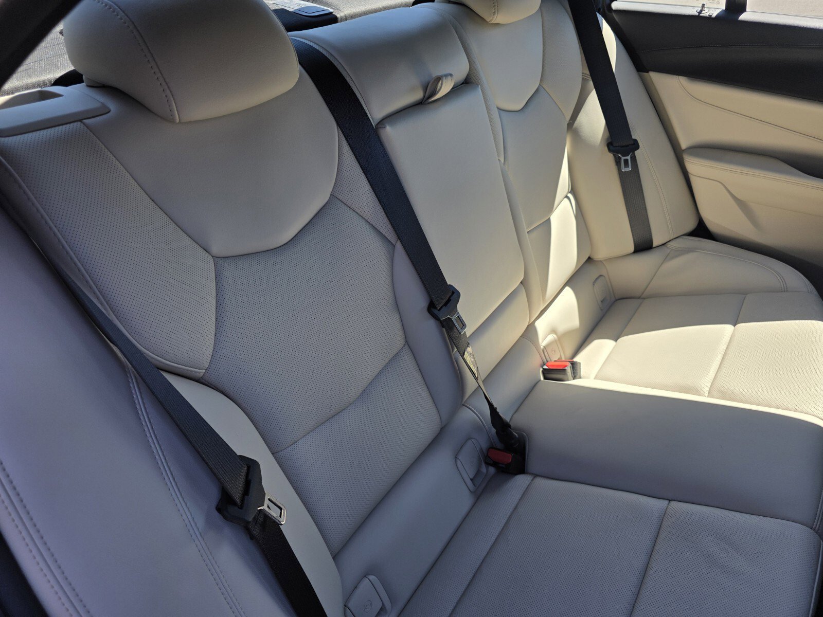 Used 2021 Cadillac CT4 Premium Luxury RWD image 27