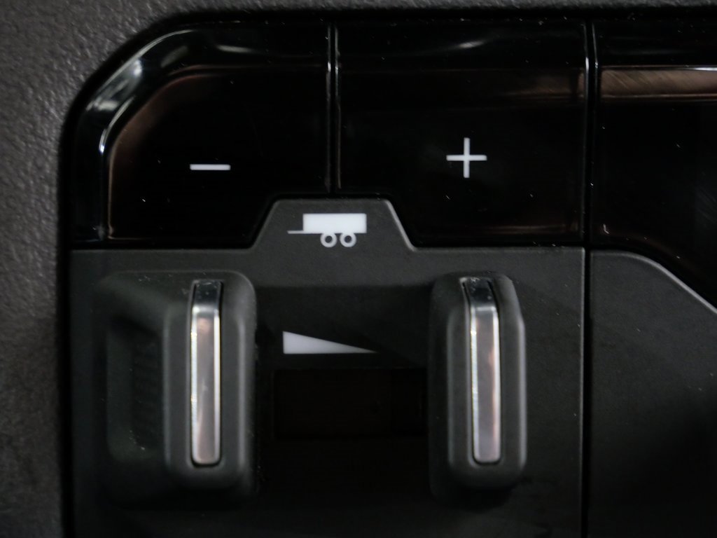 Used 2024 RAM 2500 Big Horn image 22