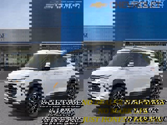 New 2026 Chevrolet TrailBlazer LT w/ Driver Confidence Package image 2