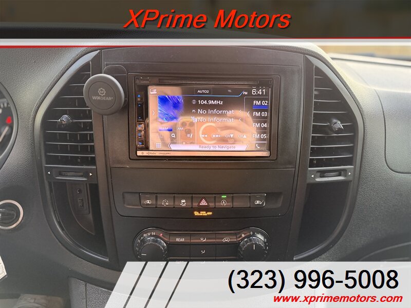 Used 2018 Mercedes-Benz Metris Passenger image 22
