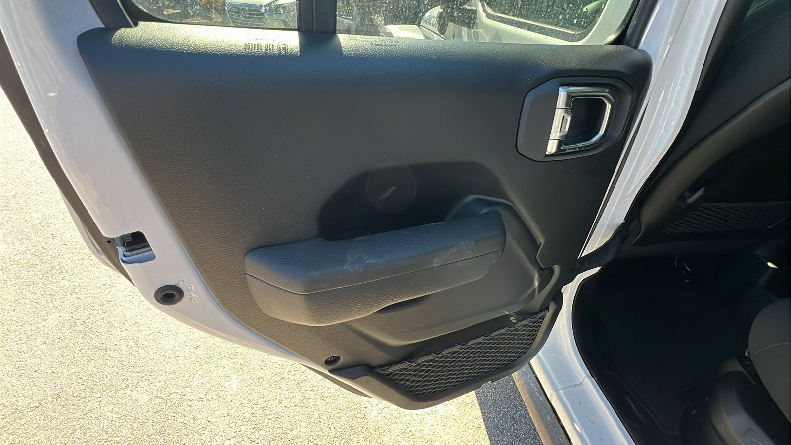 Used 2025 Jeep Wrangler Unlimited Rubicon 4xe w/ Convenience Group image 22