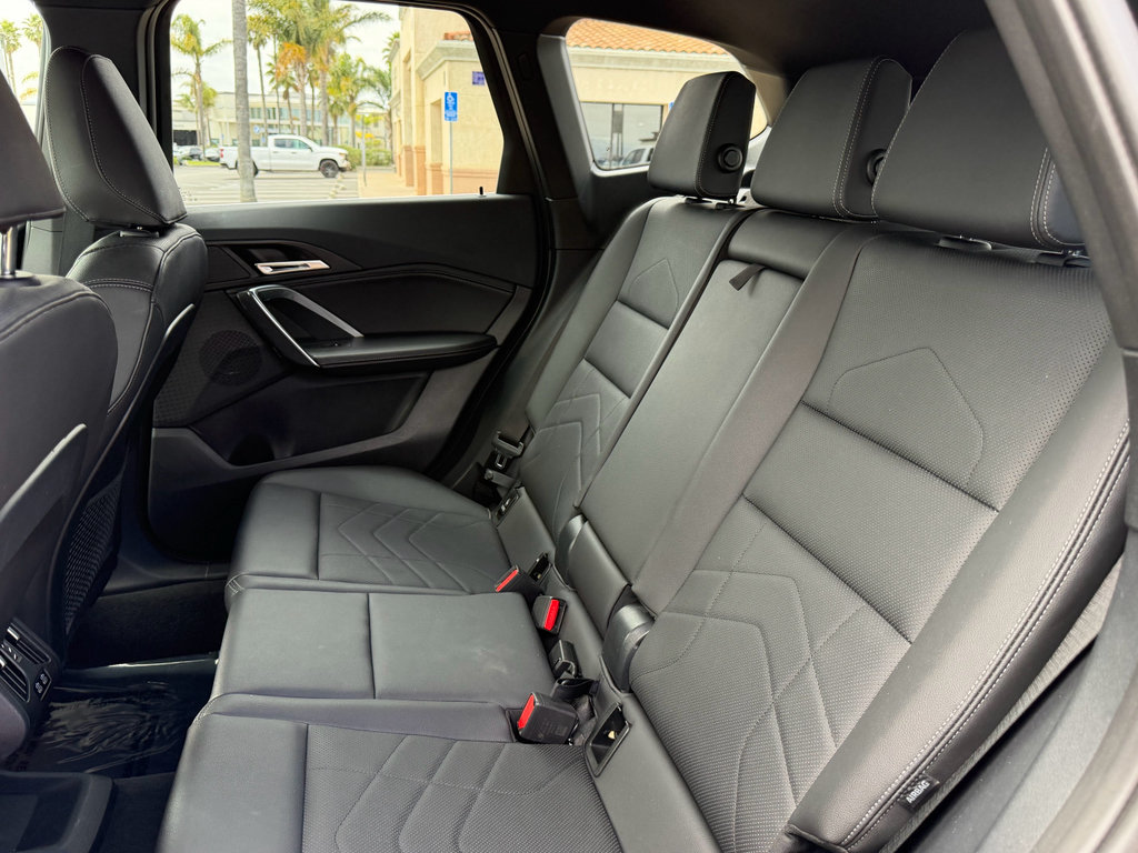 Used 2023 BMW X1 xDrive28i AWD/4WD image 10