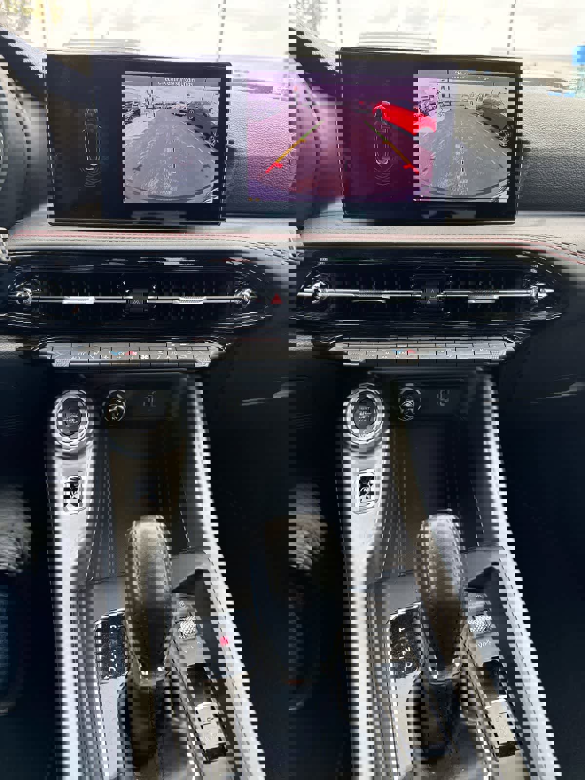 Used 2023 Dodge Hornet GT w/ GT Blacktop Package image 10