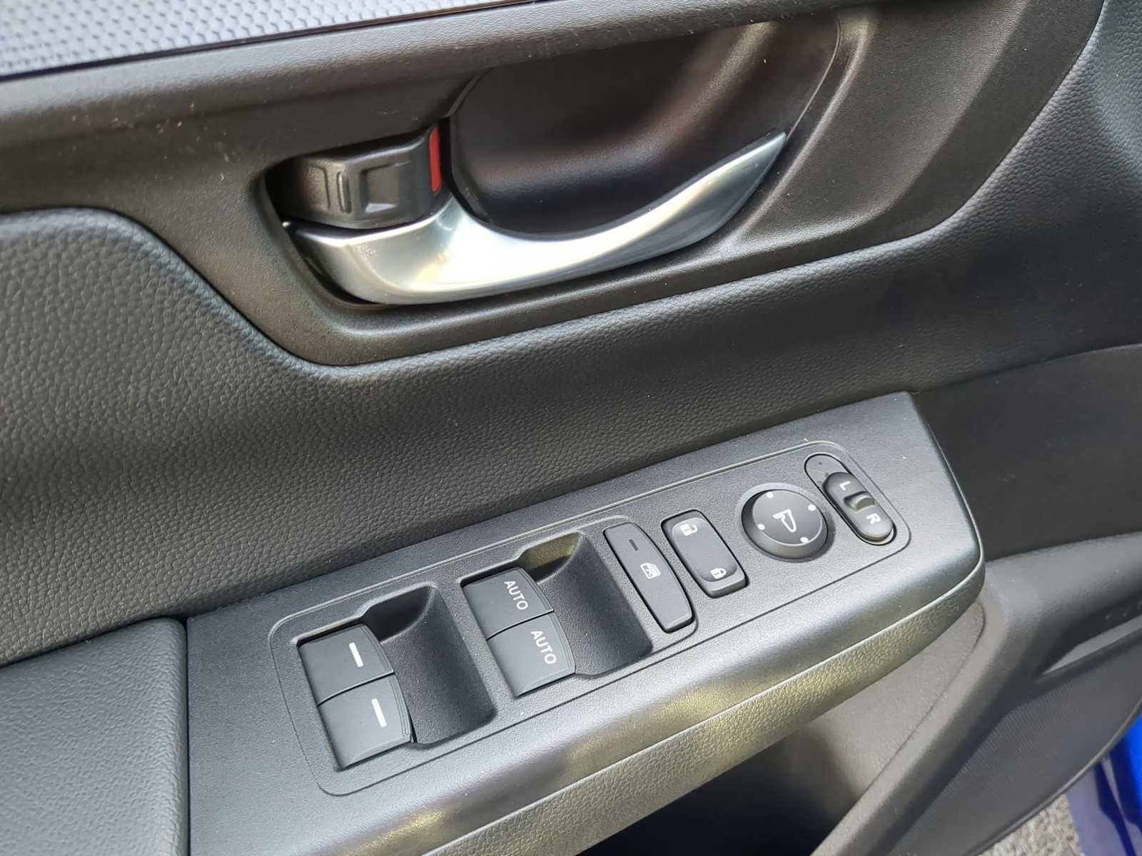 Used 2023 Honda CR-V Sport image 12