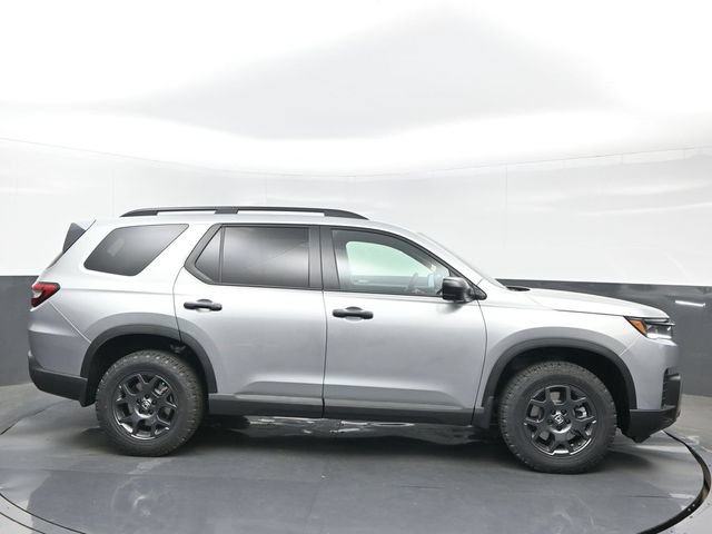 New 2026 Honda Pilot TrailSport image 7