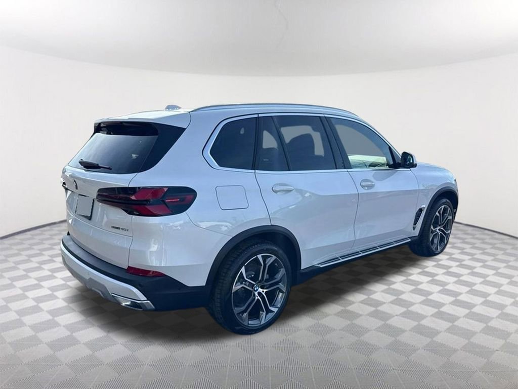 New 2026 BMW X5 sDrive40i image 5